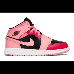 Air Jordan 1 Mid GS Coral Chalk